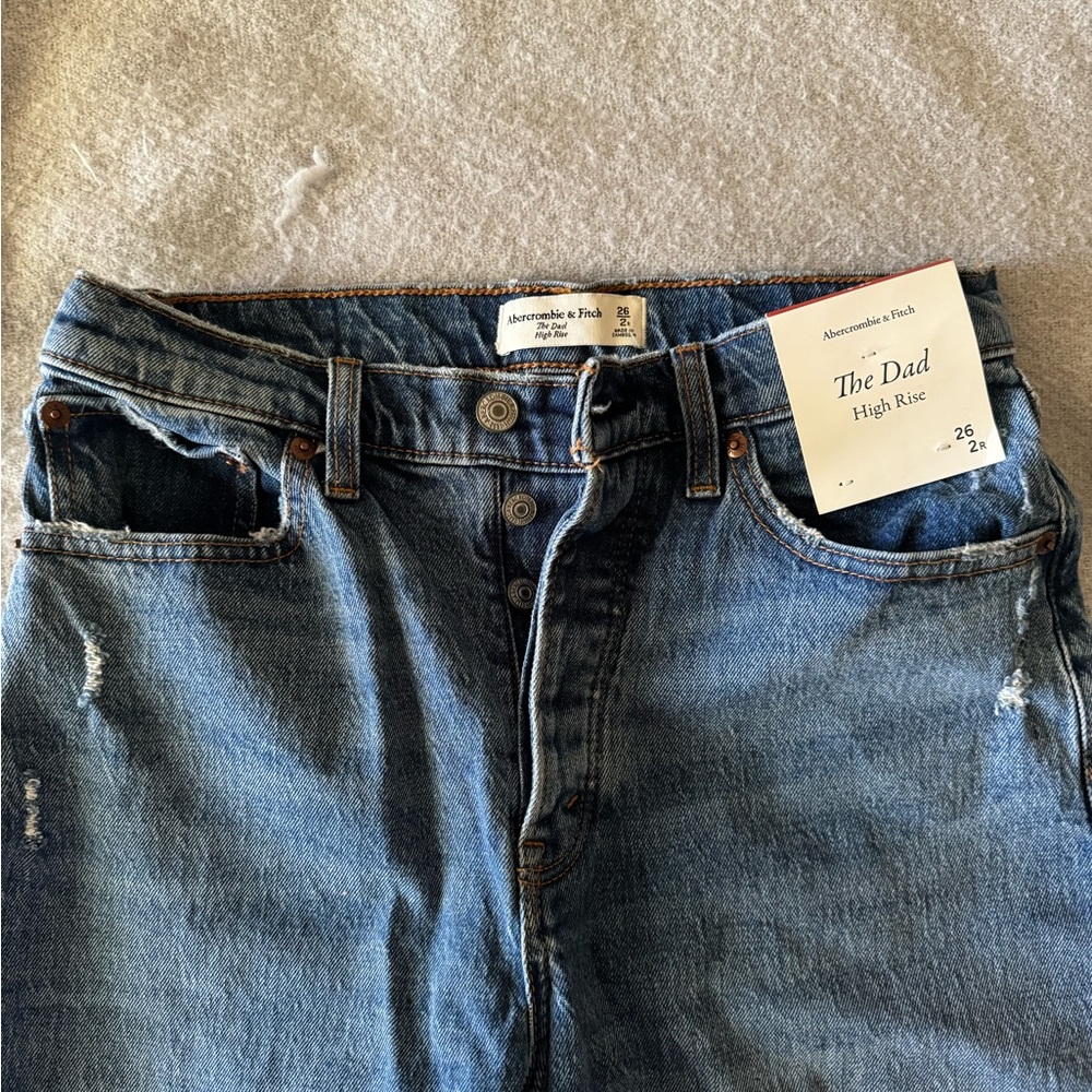 Abercrombie & Fitch “The Dad” High Rise Jeans, 26